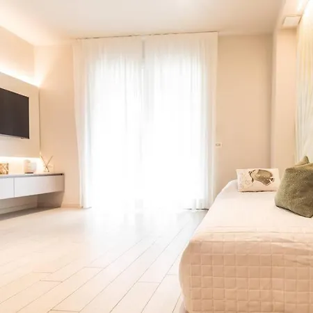 Apartman Amazhome - New Modern Seaside House Near The Sea *