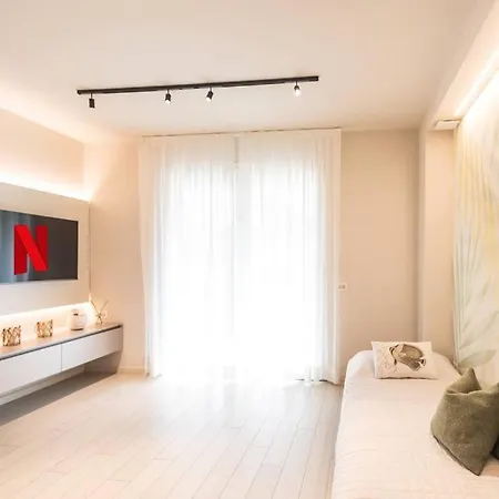 Apartman Amazhome - New Modern Seaside House Near The Sea Riccione