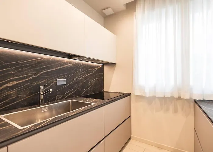 Amazhome - New Modern Seaside House Near The Sea *