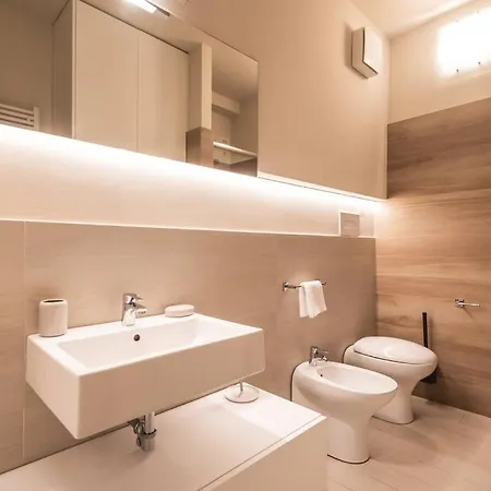 公寓 Amazhome - New Modern Seaside House Near The Sea