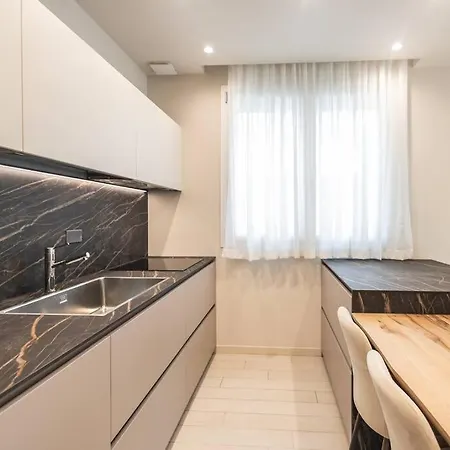 Amazhome - New Modern Seaside House Near The Sea * Riccione